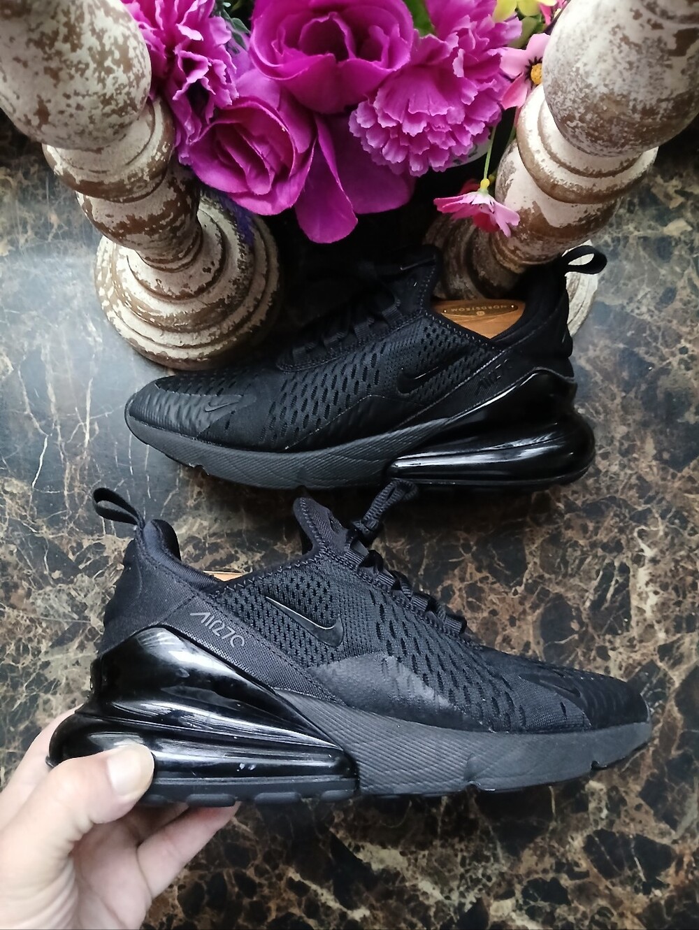 Nike Air Max 270 Streetwear/Lifestyle Athletic Shoes Size 6.5 Youth/8 Women